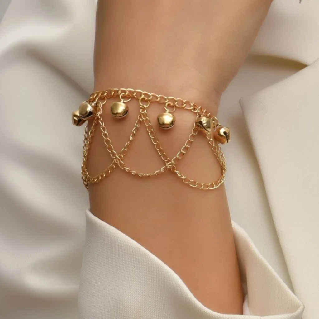 دستبند طلا با اویز گوی البرنادو