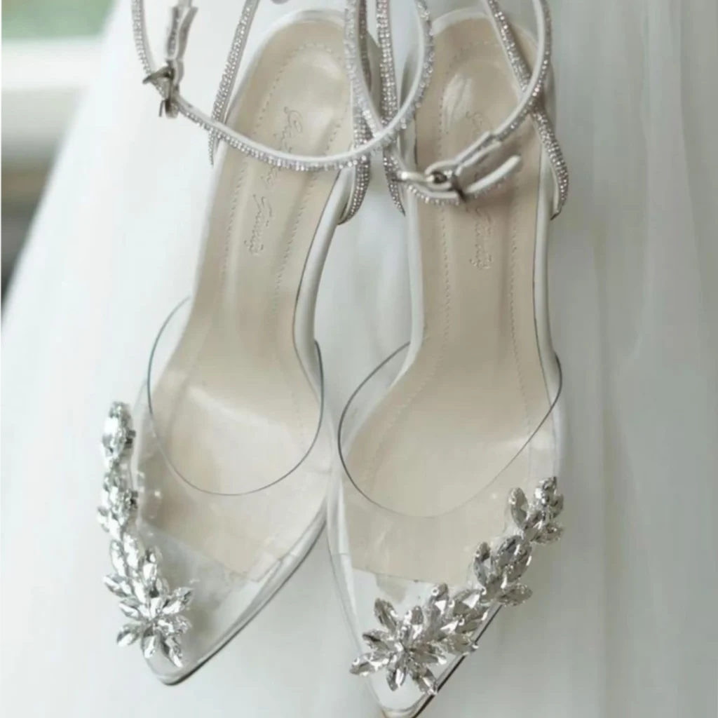 کفش عروس پاشنه بلند نگین دار