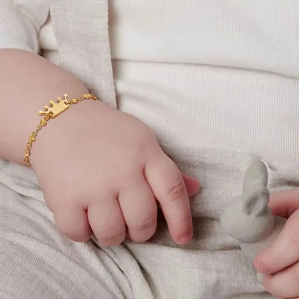 جذاب ترین مدل های دستبند طلا بچگانه