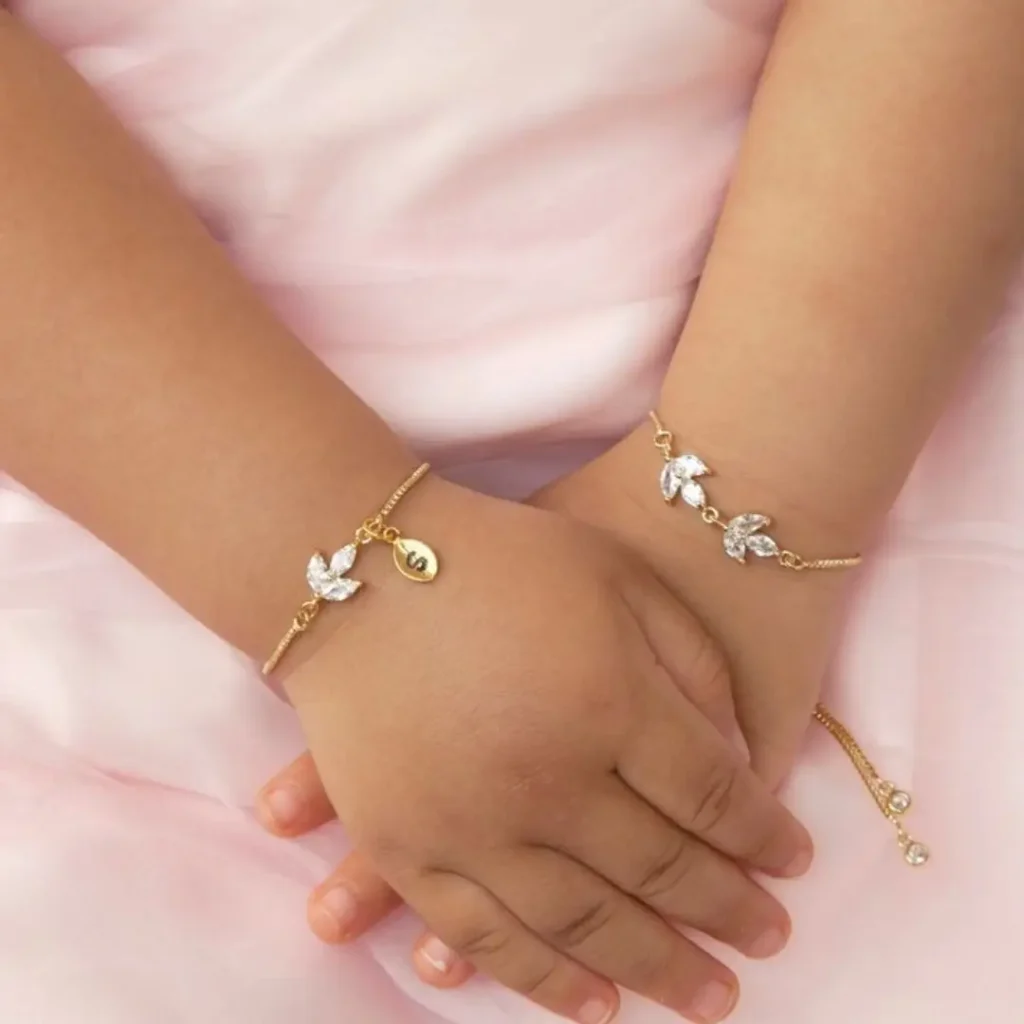 جدیدترین مدل های دستبند طلا کودک