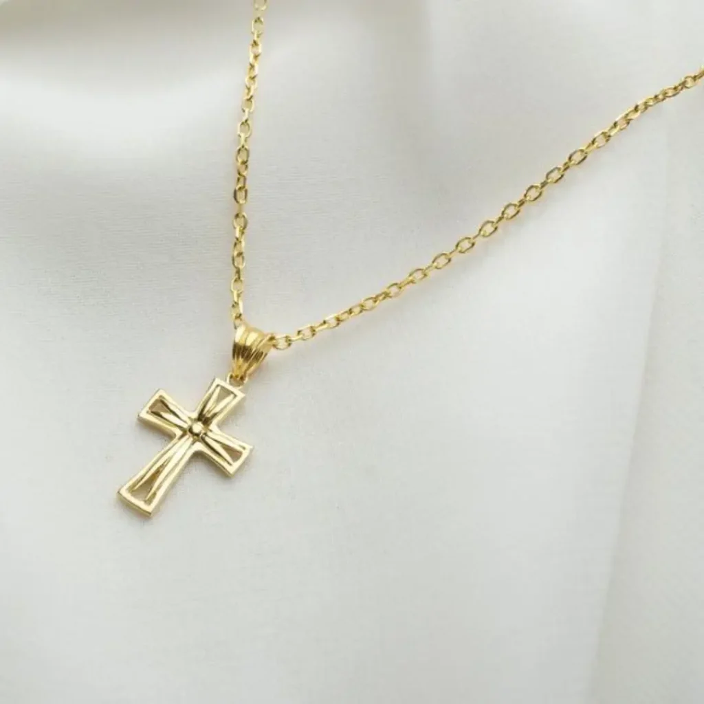 گردنبند طلا با پلاک صلیب