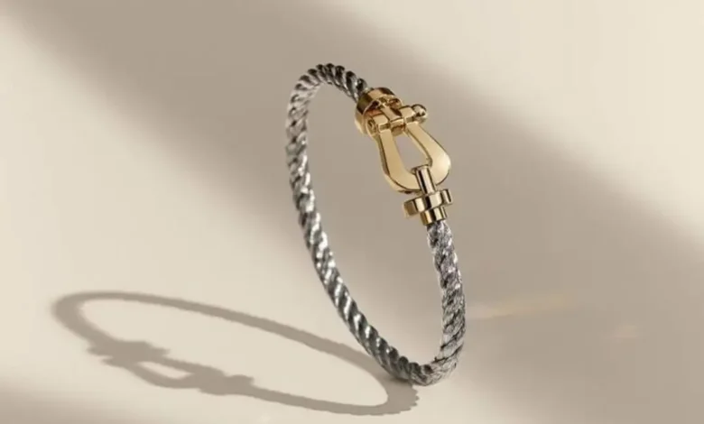 دستبند طلا دخترانه طرح امگا