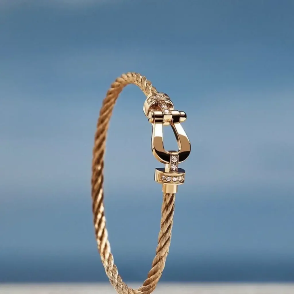 دستبند طلا مدل امگا