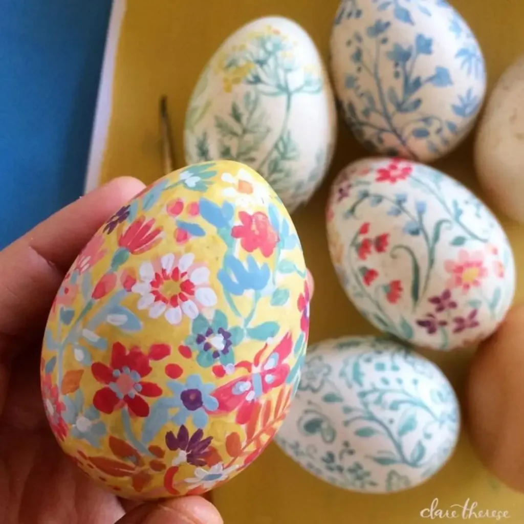 رنگ امیزی تخم مرغ عید