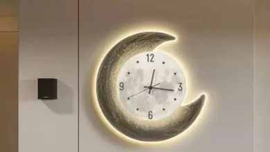 ساعت طرح ماه و ستاره